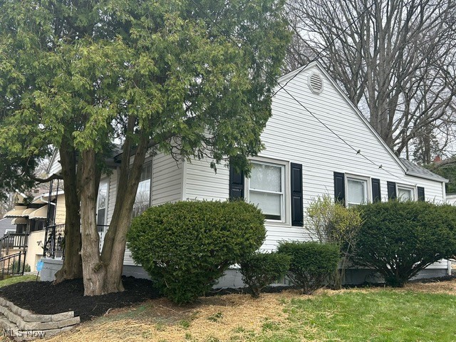 1975 9th Street SW Akron OH 44314