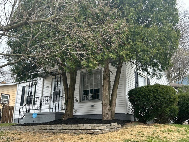 1975 9th Street SW Akron OH 44314