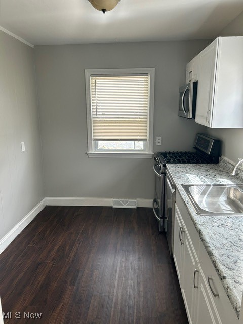 1975 9th Street SW Akron OH 44314