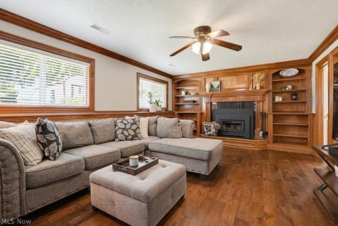 7875 Newcomb Drive Parma OH 44129