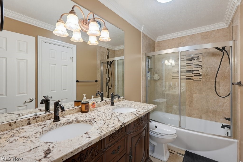 7875 Newcomb Drive Parma OH 44129