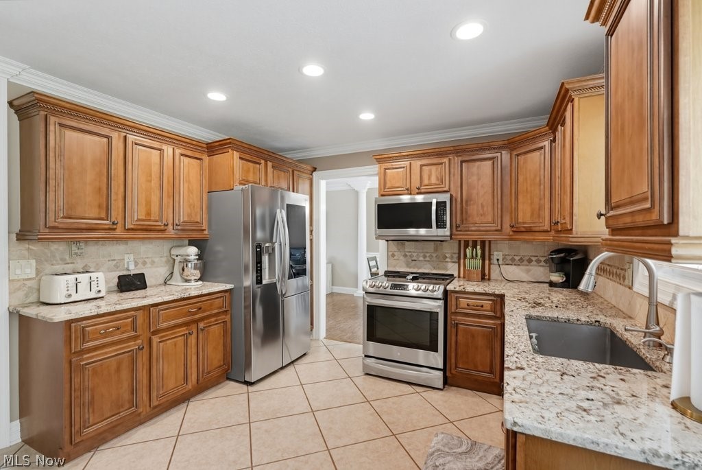7875 Newcomb Drive Parma OH 44129