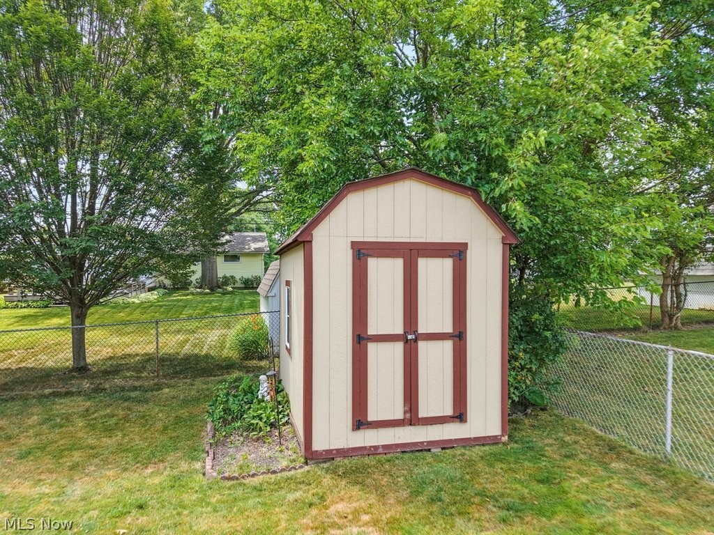 7875 Newcomb Drive Parma OH 44129