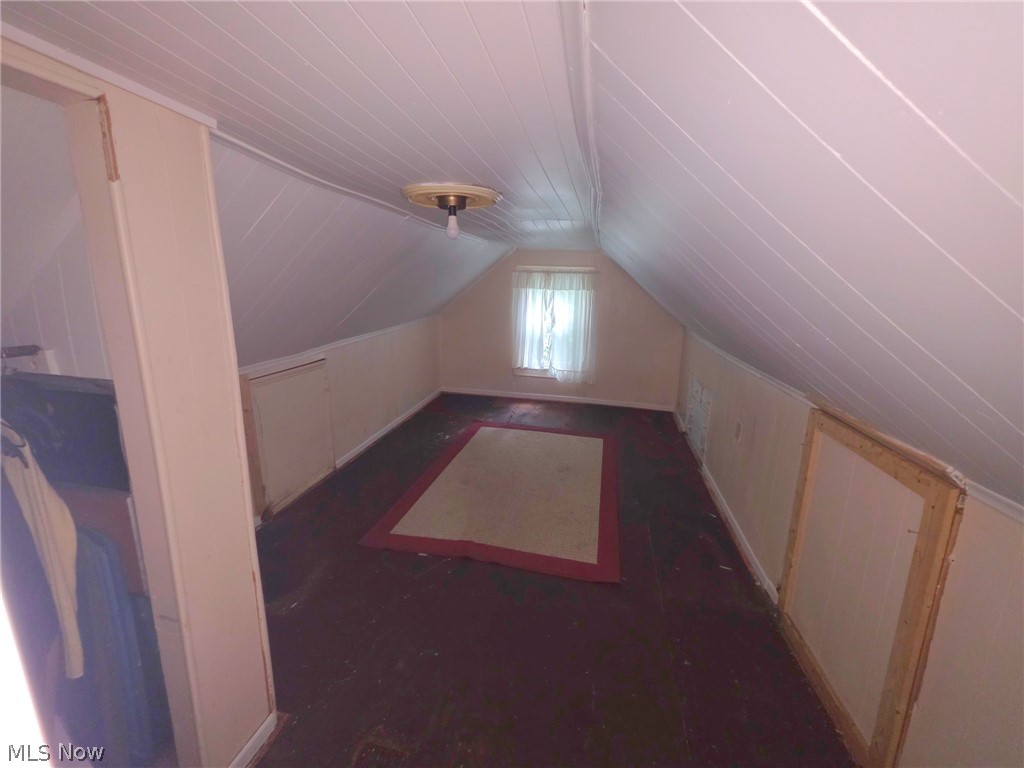 36 Benton Street Austintown OH 44515