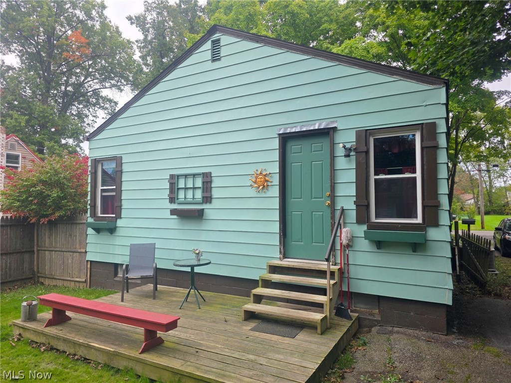 36 Benton Street Austintown OH 44515