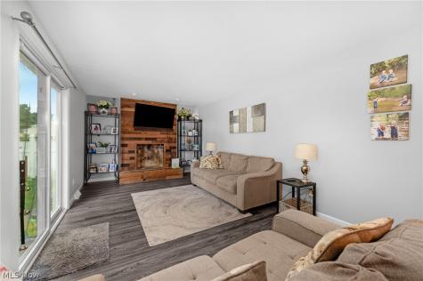 4218 Canterbury Drive Brunswick OH 44212