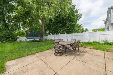 4218 Canterbury Drive Brunswick OH 44212