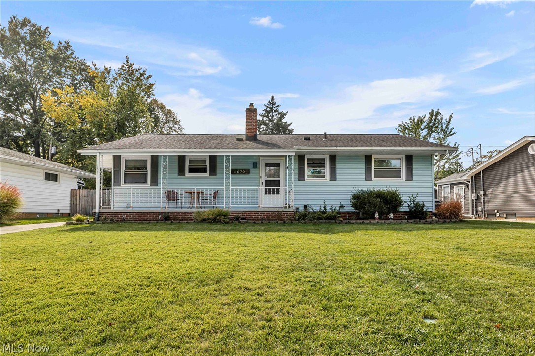 6670 Crenshaw Drive Parma Heights OH 44130