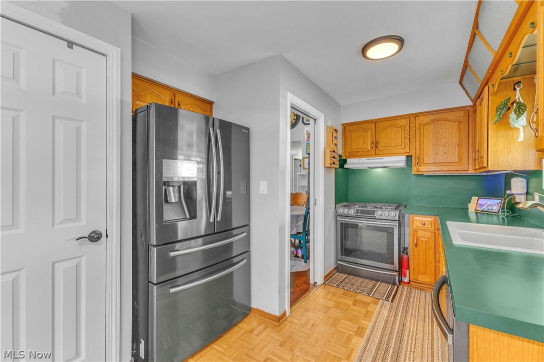 6670 Crenshaw Drive Parma Heights OH 44130