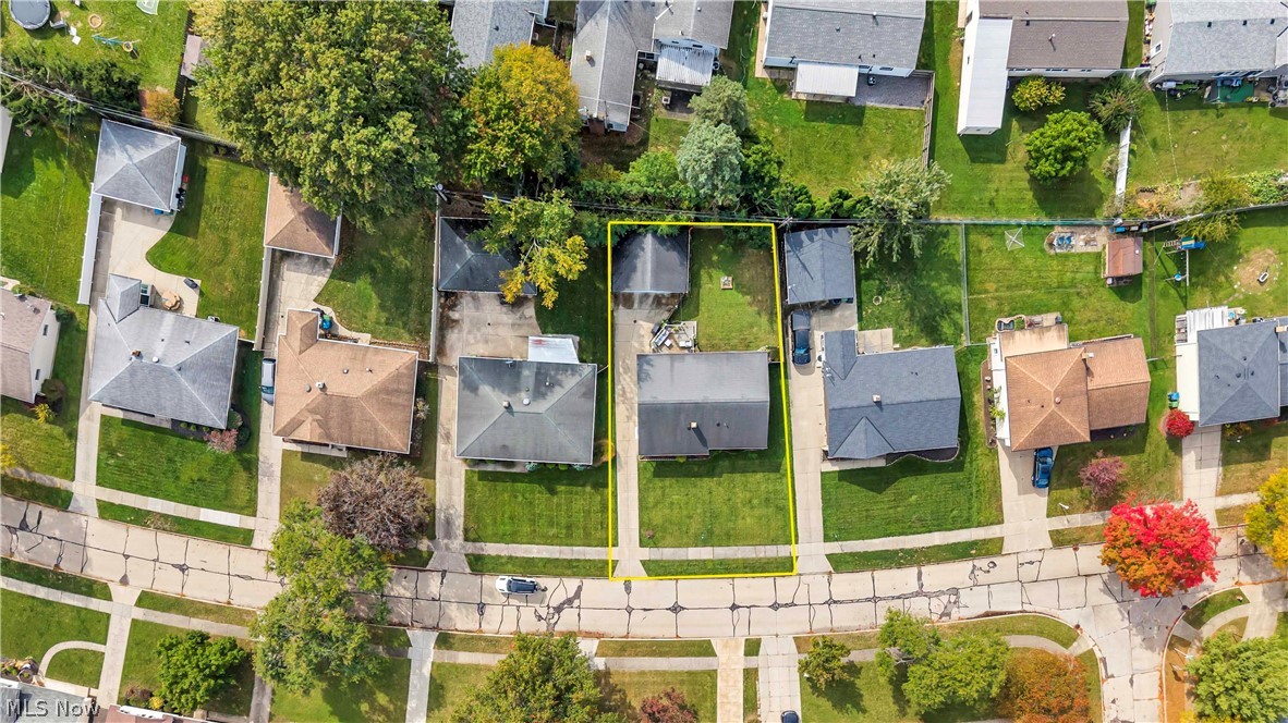6670 Crenshaw Drive Parma Heights OH 44130