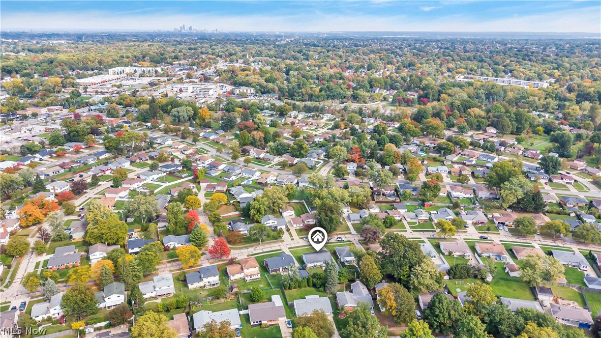 6670 Crenshaw Drive Parma Heights OH 44130