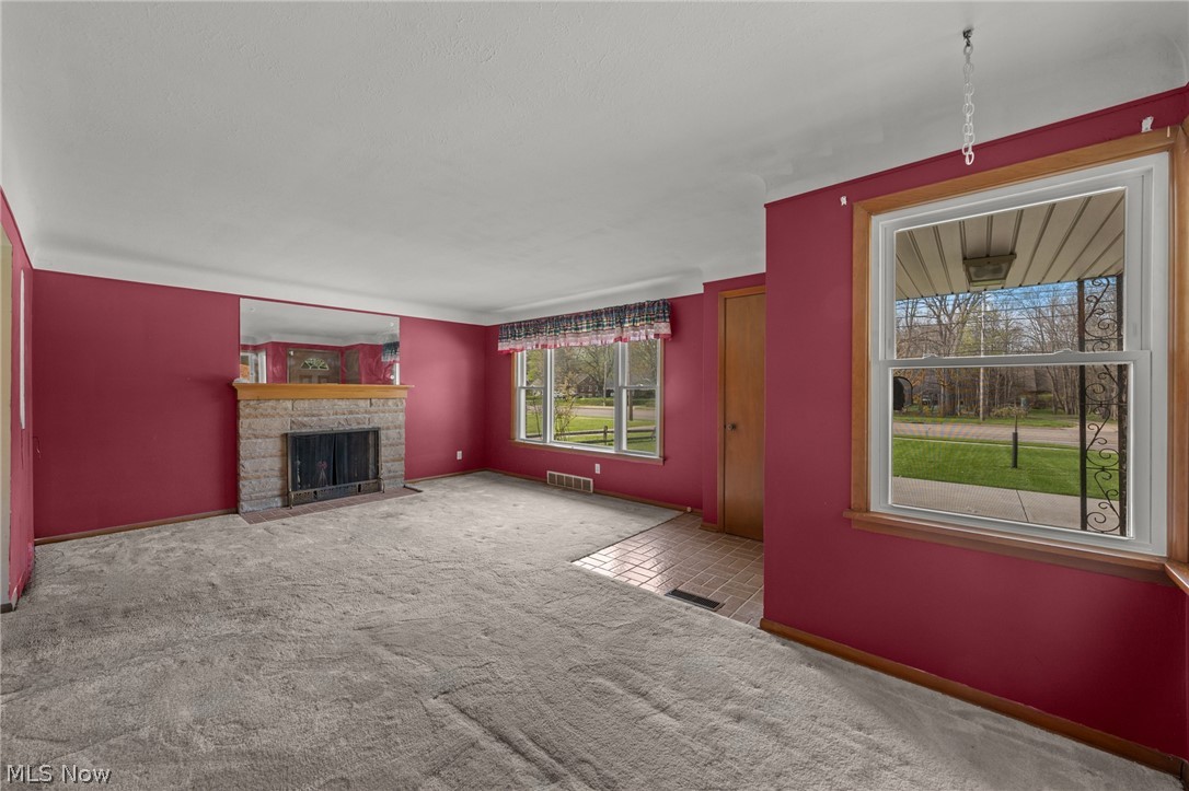 2031 W Pleasant Valley Road Parma OH 44134