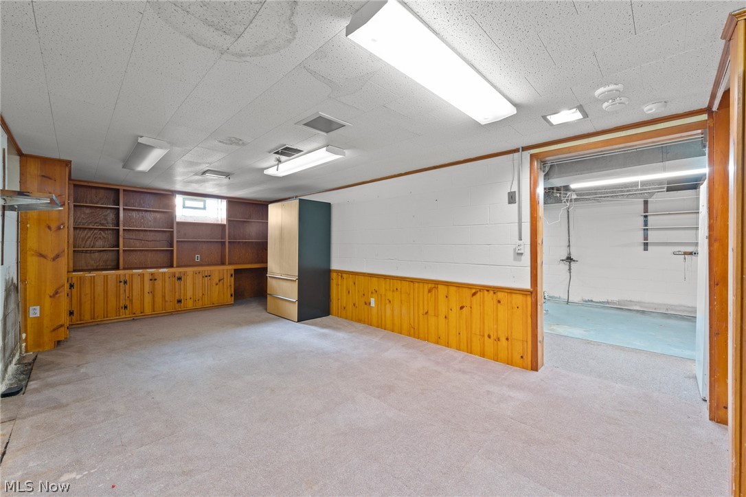 2031 W Pleasant Valley Road Parma OH 44134