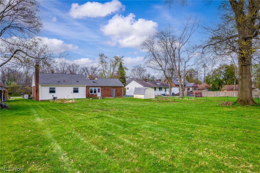 2031 W Pleasant Valley Road Parma OH 44134