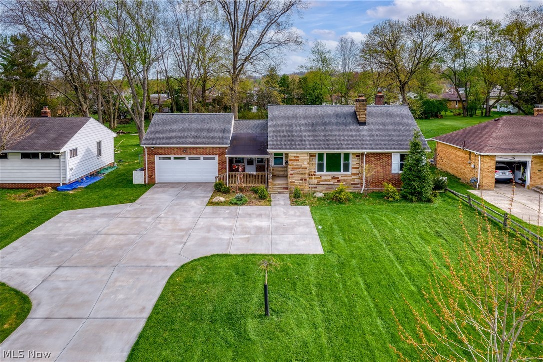 2031 W Pleasant Valley Road Parma OH 44134