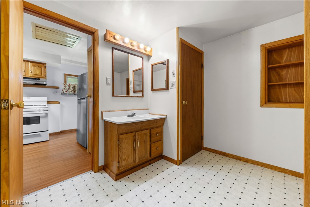 409 Edith Avenue Akron OH 44312