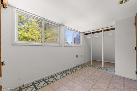 409 Edith Avenue Akron OH 44312