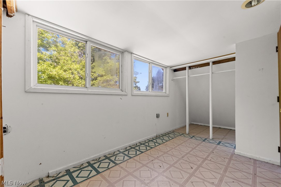 409 Edith Avenue Akron OH 44312