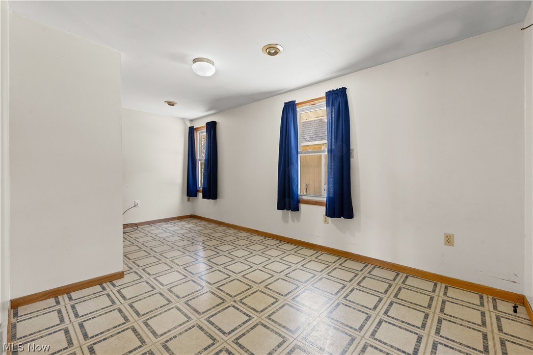 409 Edith Avenue Akron OH 44312