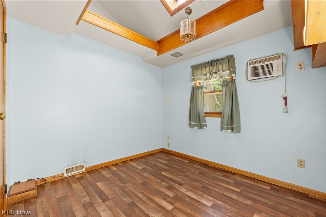 409 Edith Avenue Akron OH 44312