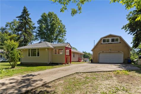409 Edith Avenue Akron OH 44312