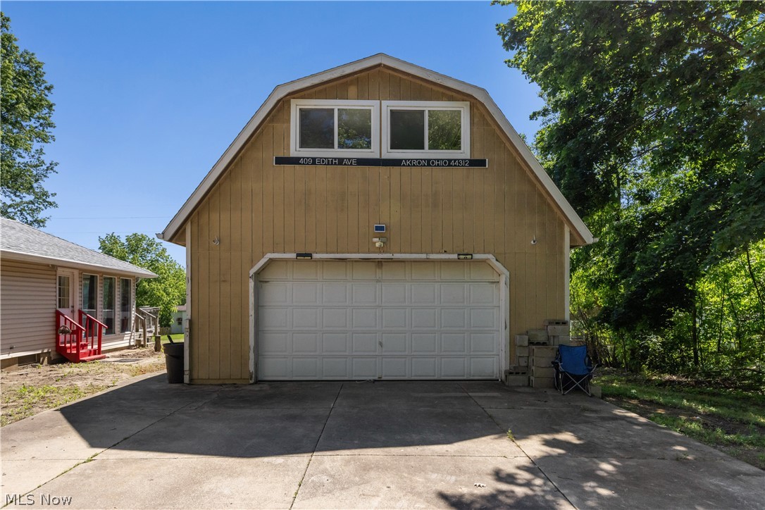 409 Edith Avenue Akron OH 44312