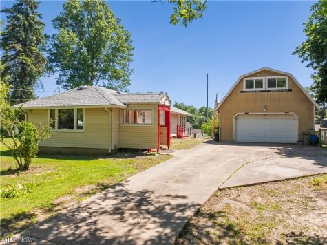 409 Edith Avenue Akron OH 44312