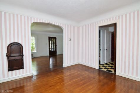 3549 Cedarbrook Road University Heights OH 44118