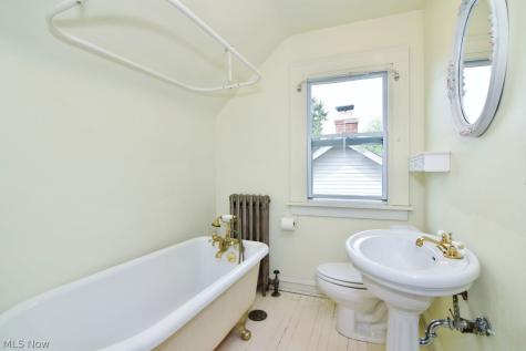 3549 Cedarbrook Road University Heights OH 44118