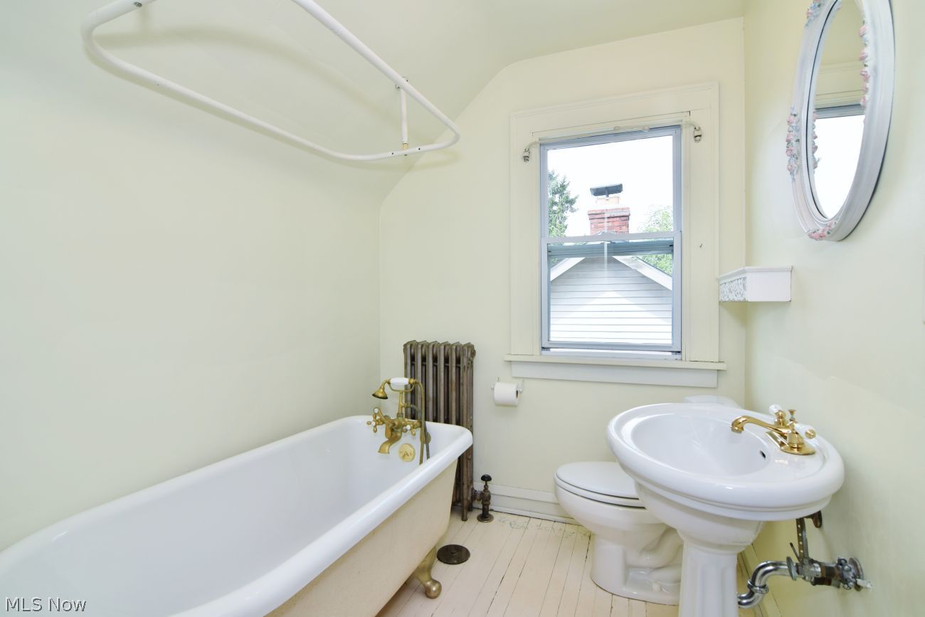 3549 Cedarbrook Road University Heights OH 44118