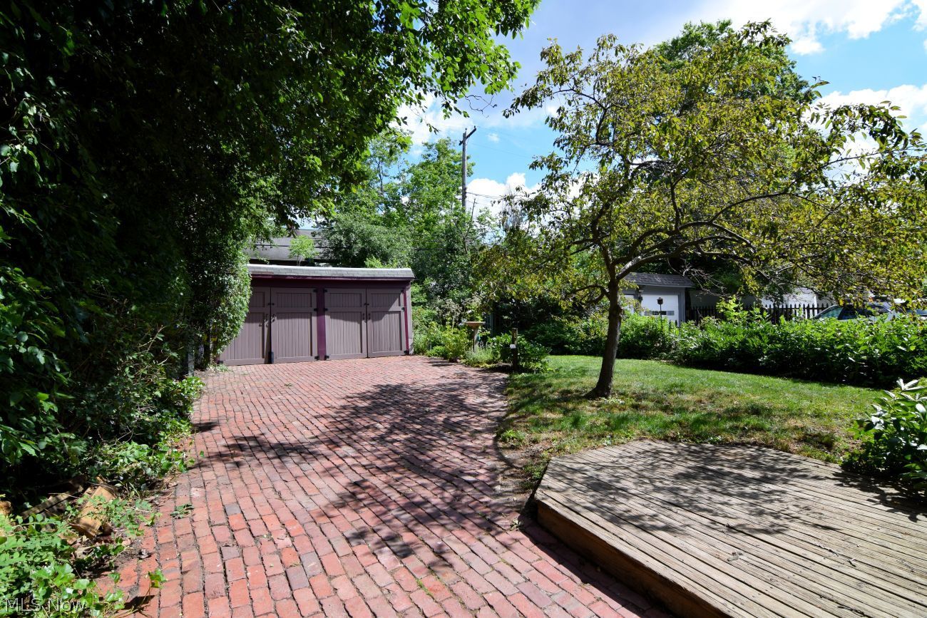 3549 Cedarbrook Road University Heights OH 44118