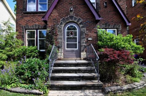 3549 Cedarbrook Road University Heights OH 44118