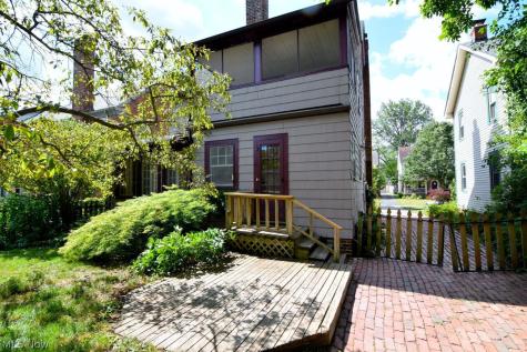 3549 Cedarbrook Road University Heights OH 44118