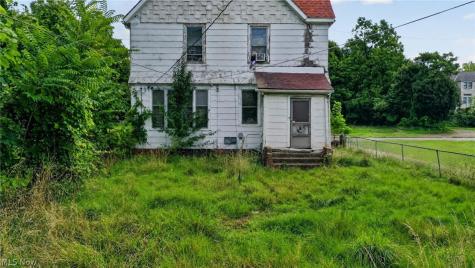 1434 E 82nd Street Cleveland OH 44103