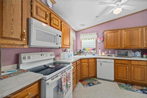78 Periwinkle Drive Olmsted Twp OH 44138