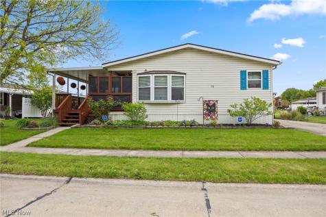 78 Periwinkle Drive Olmsted Twp OH 44138
