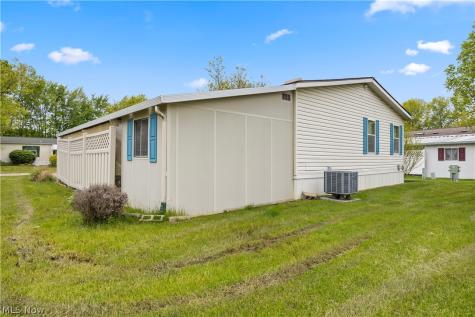 78 Periwinkle Drive Olmsted Twp OH 44138
