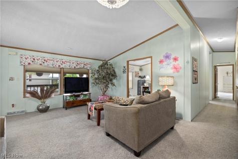 78 Periwinkle Drive Olmsted Twp OH 44138