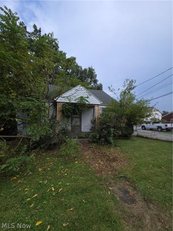 126 Ingall Avenue NW Massillon OH 44646