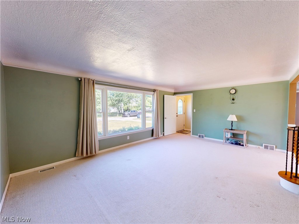 1179 Roland Road Lyndhurst OH 44124