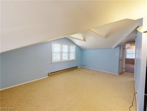 1179 Roland Road Lyndhurst OH 44124