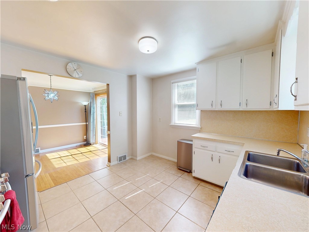 1179 Roland Road Lyndhurst OH 44124
