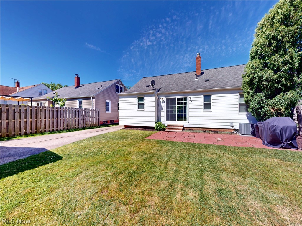 1179 Roland Road Lyndhurst OH 44124