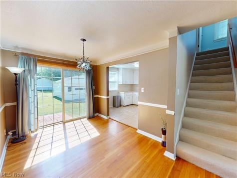 1179 Roland Road Lyndhurst OH 44124