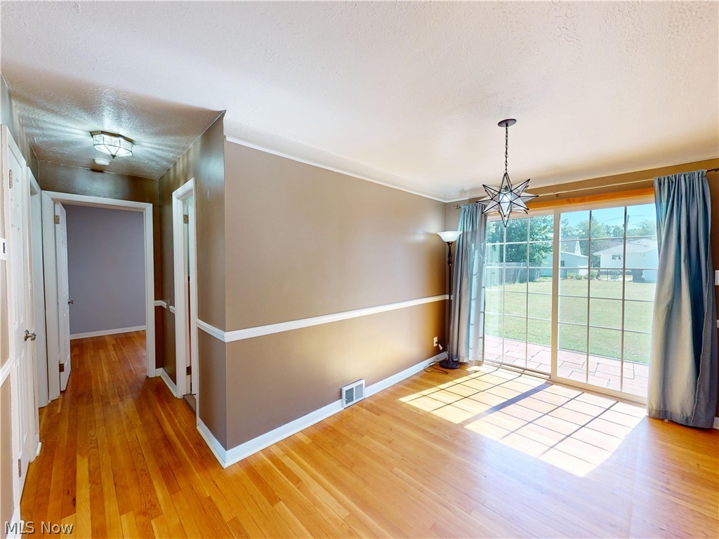 1179 Roland Road Lyndhurst OH 44124