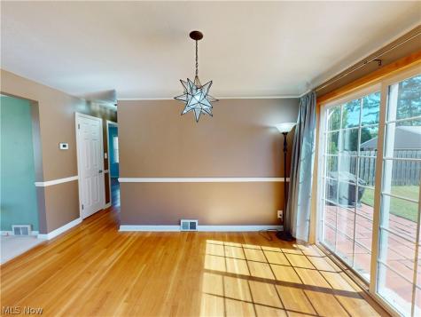 1179 Roland Road Lyndhurst OH 44124