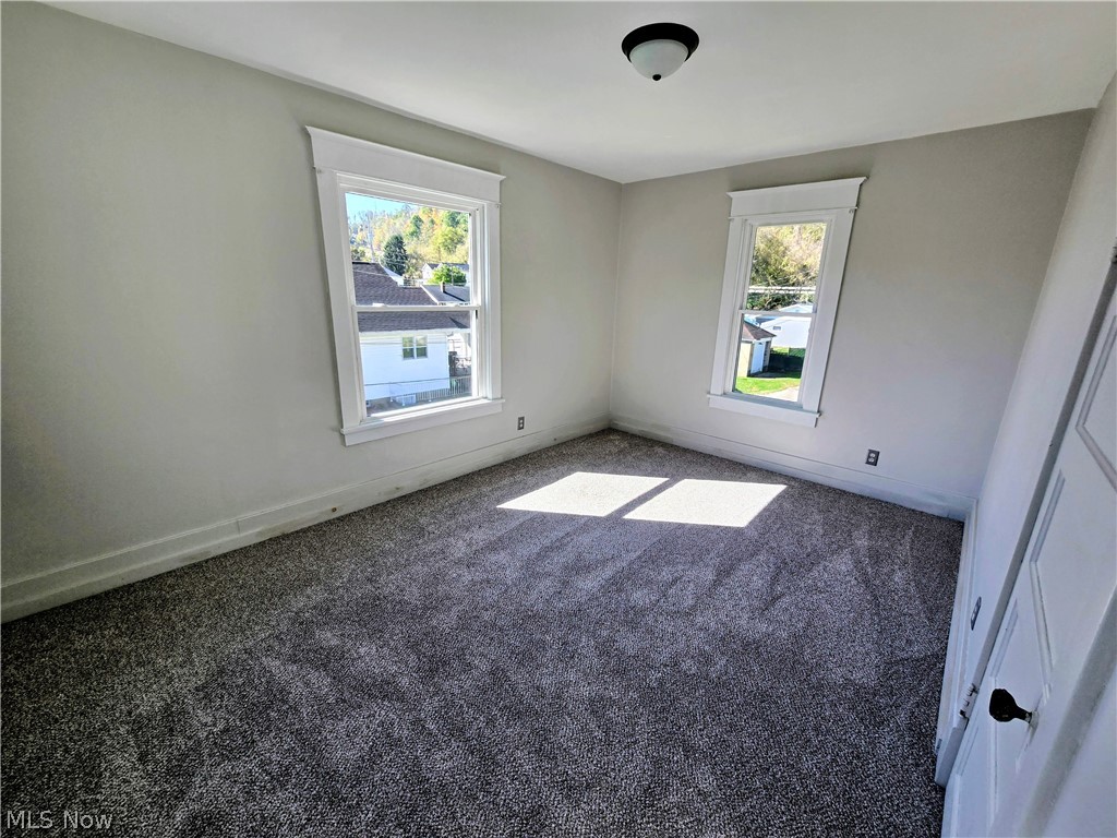212 Central Avenue Tiltonsville OH 43963