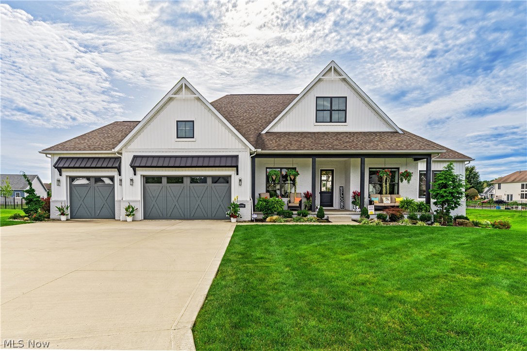 5740 Shadow Ridge Circle NW North Canton OH 44720