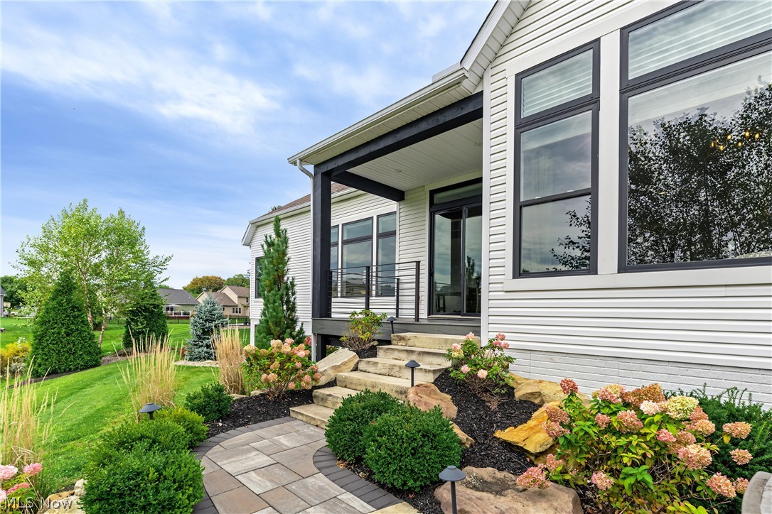 5740 Shadow Ridge Circle NW North Canton OH 44720