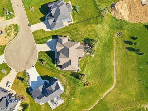 5740 Shadow Ridge Circle NW North Canton OH 44720